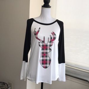 Long-sleeved reindeer t-shirt